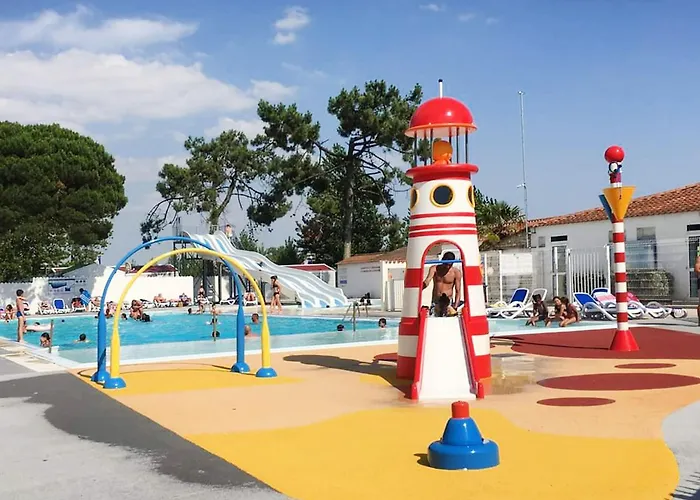 Domaine Résidentiel de Plein Air Escale du Perthuis La Tranche-sur-Mer